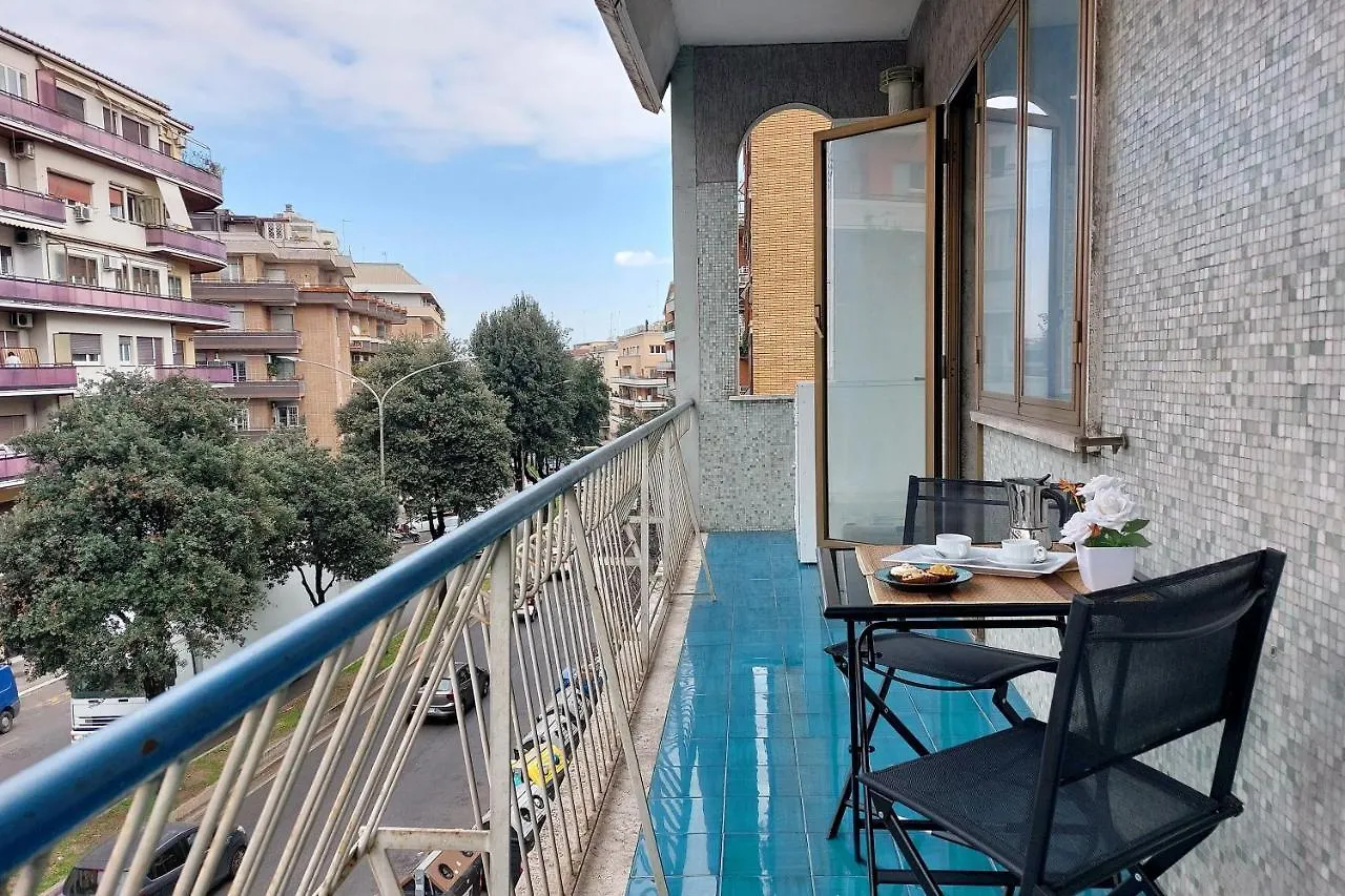 Apartment 4Bnb - Cozy Albornoz Flat Rome