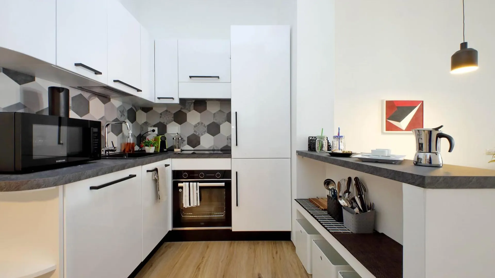 Apartment 4Bnb - Cozy Albornoz Flat Rome