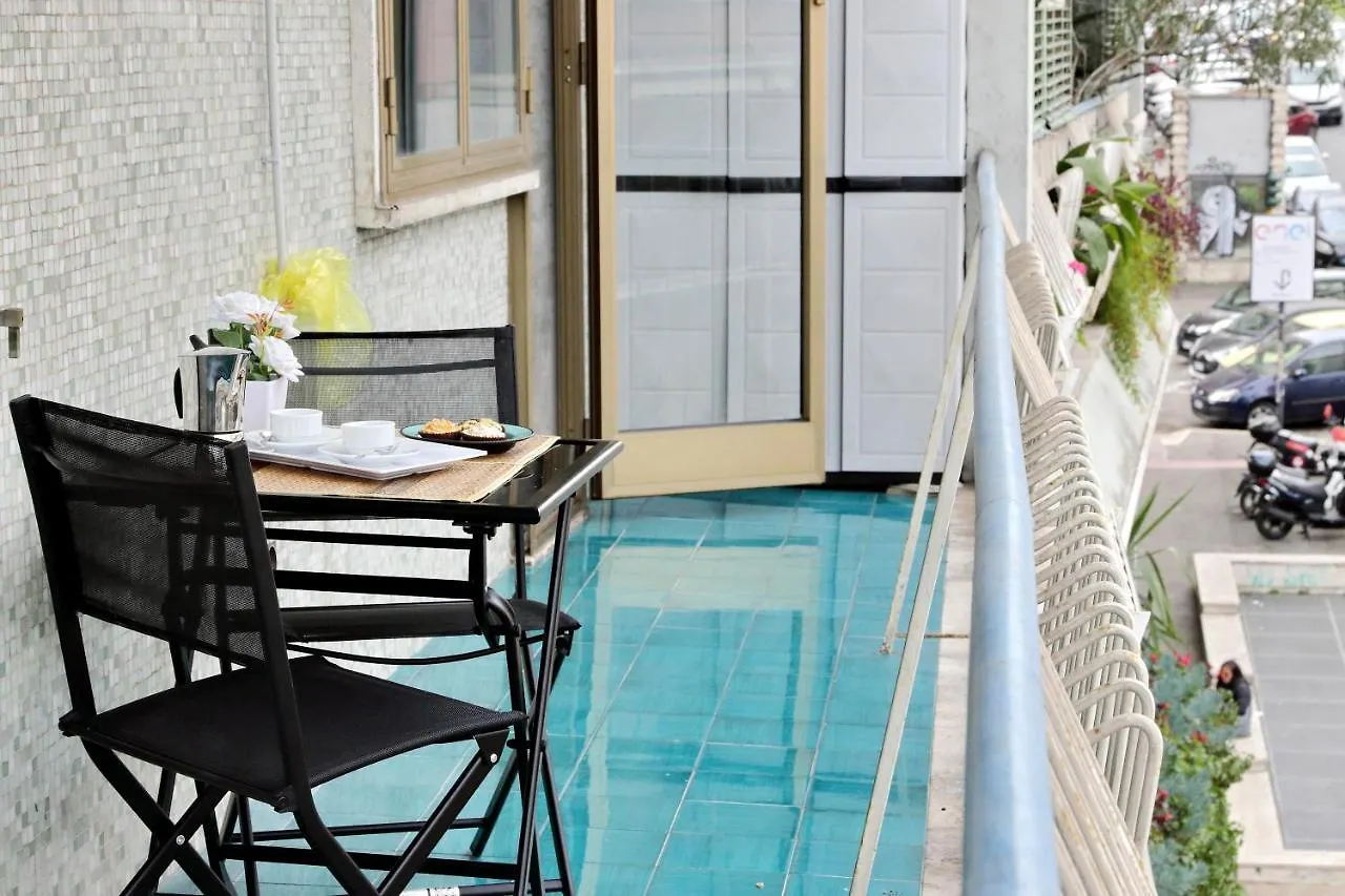 4Bnb - Cozy Albornoz Flat Rome Apartment