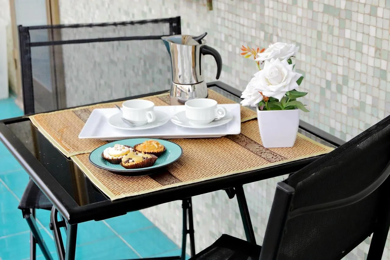 4Bnb - Cozy Albornoz Flat Rome 0*,