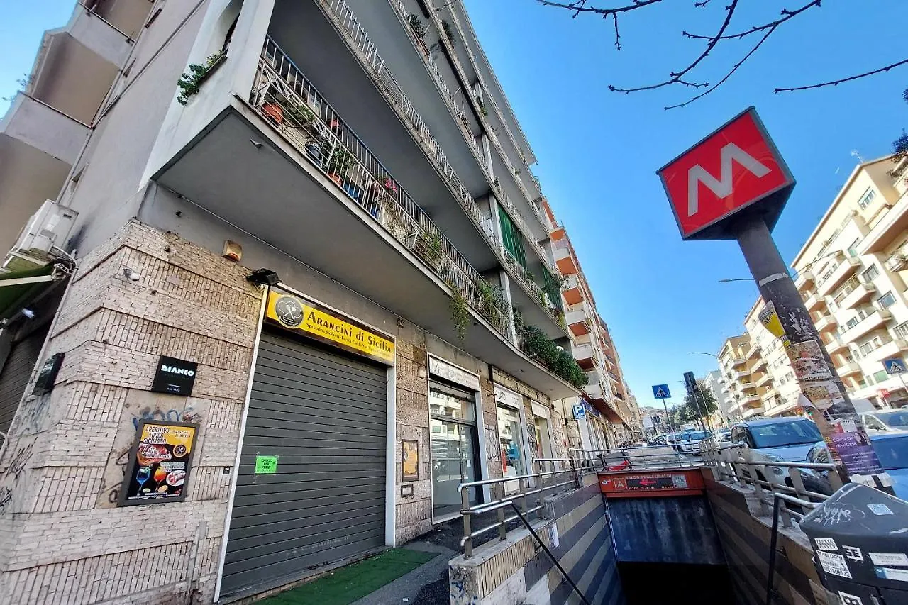 4Bnb - Cozy Albornoz Flat Rome Italy